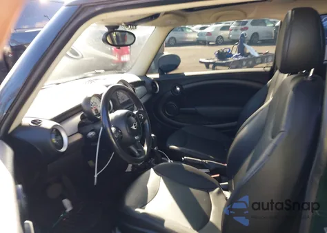 2013 Mini Clubman Cooper from USA, damaged, VIN WMWZF3C58DT489943